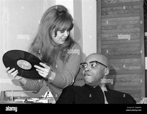 James Earl Jones The Latest Star On Broadway And His Wife Julienne