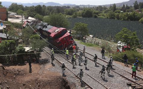 Tren Se Descarrila En Jalisco Hay Un Muerto Y Lesionados Mediotiempo