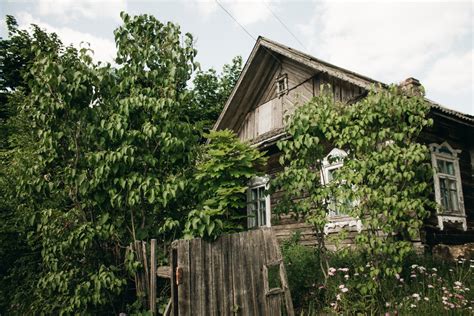 Традиционные деревянные дома, красивые деревянные дома, старые ...
