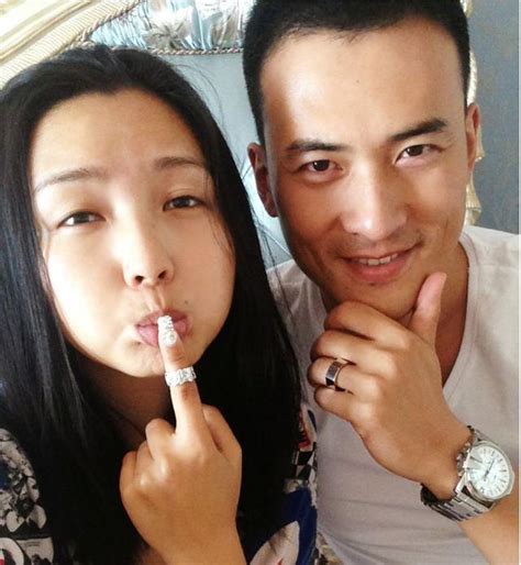 女強男弱的婚姻，王菲李亞鵬離了，何潔離了，謝娜張杰卻恩愛如初 每日頭條