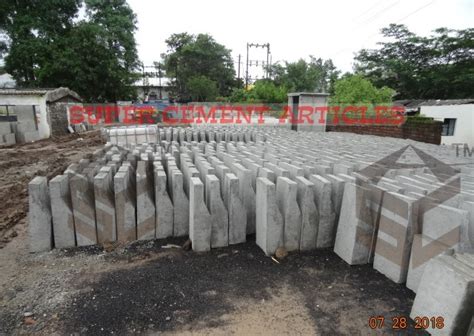 Outdoor Gray Rcc Kerb Stone For Landscaping Depend On Size At Rs