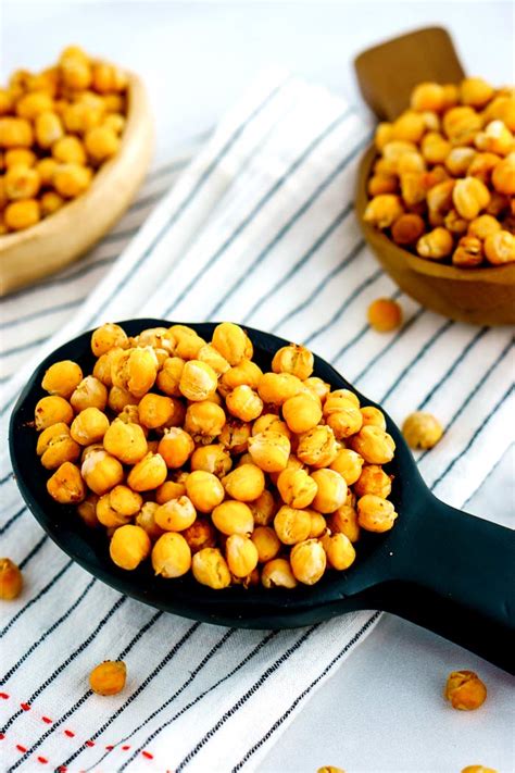 Easy Dry Roasted Chickpeas - Easy Budget Recipes