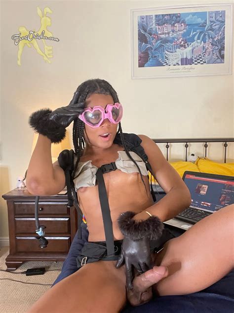 The Ts Tomb Raider Nude Pics Xhamster