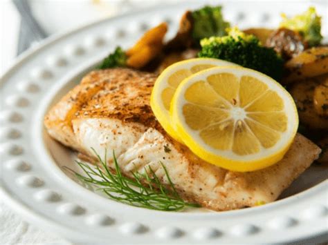 Halibut Fish: Nutrition Facts And Health Benefits - Boldsky.com