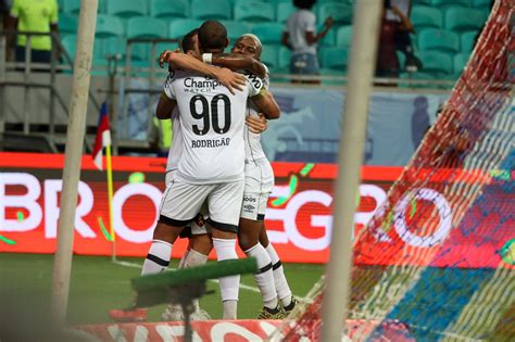 Em Jogo De Duas Viradas Sport Vence O Bahia Pela Copa Do Nordeste