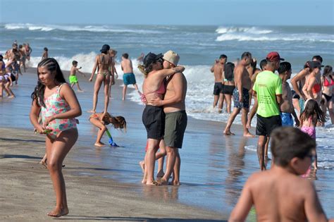 Temporada Viajaron Millones De Turistas Y Gastaron