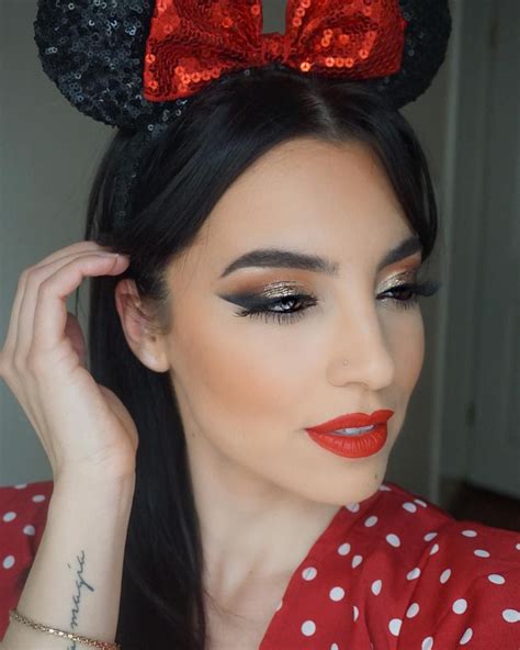 Cute Minnie Mouse Makeup