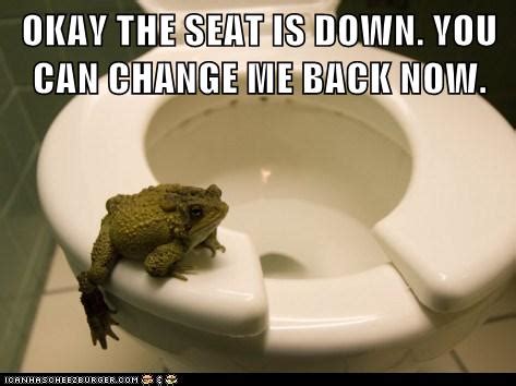 Animal Capshunz - toilet seat - Funny animal pictures with captions | Animal Memes - Funny ...