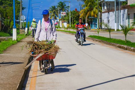 Nuestra Responsabilidad Mantener Limpia La Ciudad Ay Danos A No