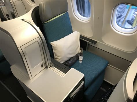 Review I Try Aer Lingus Business Class Dublin To Boston