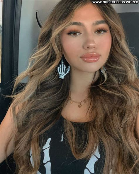 Khia Lopez Babe Beautiful Posing Hot Sexy Celebrity