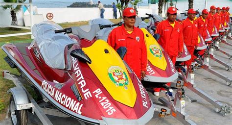 Entregan 13 motos acuáticas a Unidad de salvamento de la PNP PERU