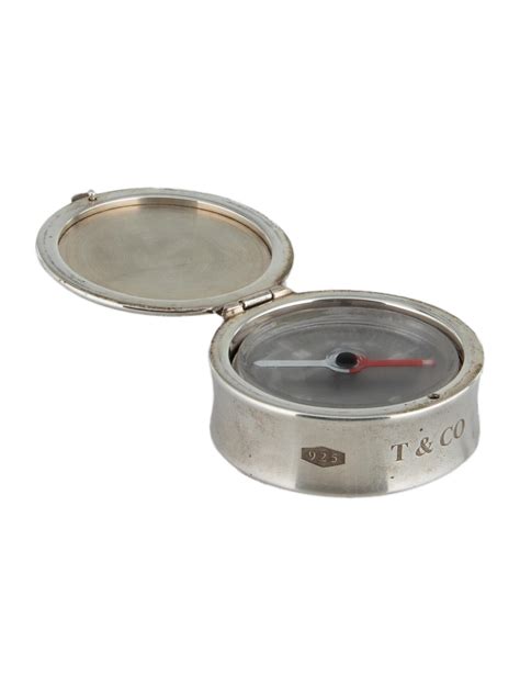 Tiffany And Co Sterling Silver Compass Silver Tech And Travel Decor And Accessories Tif189707