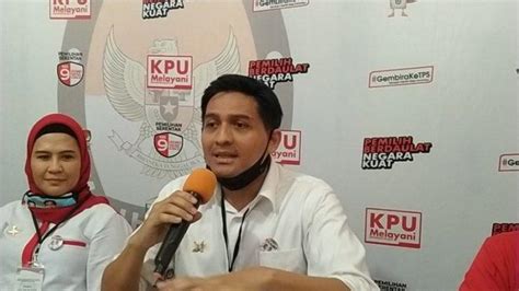 Kisah Lucky Hakim Mundur Dari Wabup Indramayu Kini Jadi Penampungan