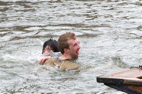 Dramatic Pictures Of Tourist Who Couldnt Swim Being Rescued From