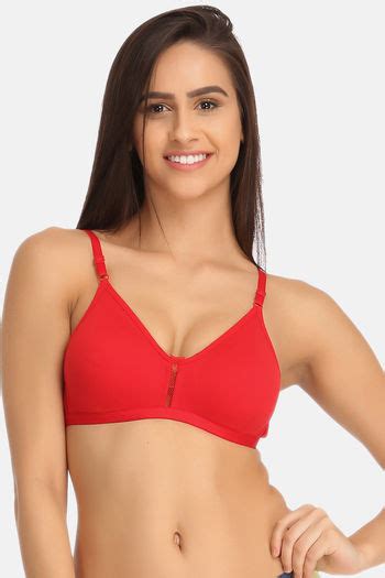 Buy Clovia Double Layered Non Wired Full Coverage T Shirt Bra Red At