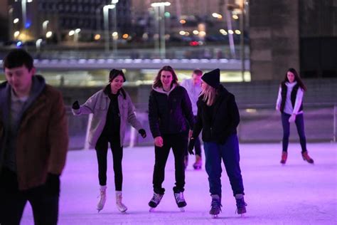 Check Out Des Moines Ice Skating At Brenton Skating Plaza Friday Night