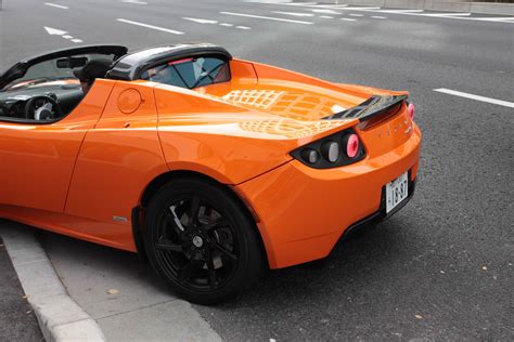 Download Vehicle Tesla Roadster 4k Ultra Hd Wallpaper