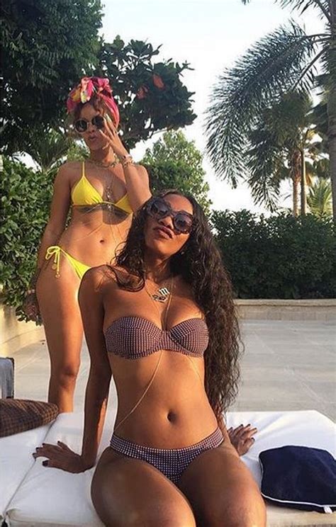 Rihanna Bikini Ass