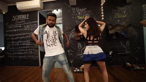 Shirley Setia Hot Dance Moves YouTube
