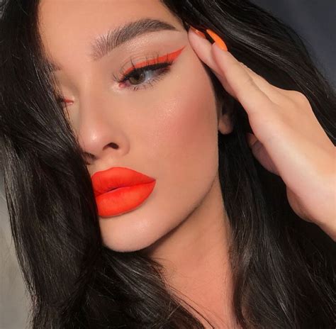 Love This Bright Orange Orange Makeup Eye Makeup Trendy Makeup