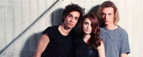 Cazadores De Sombras Photo Shoot Con Lily Collins Jamie Campbell