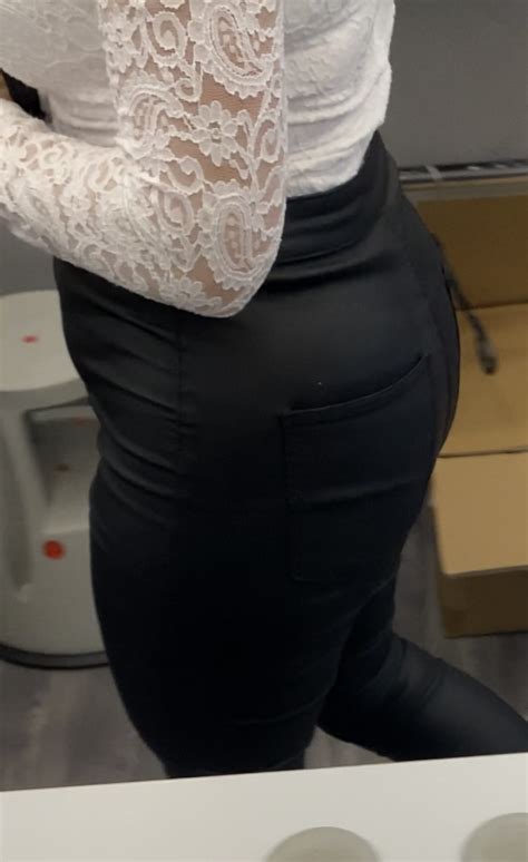 P Hot Blonde Russian Milf Tight Jeans Forum