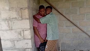 Detrás de escena en un edificio inacabado antes de que decidiéramos usar la habitación XVIDEOS