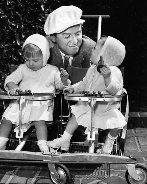 Jimmy Stewart And Twin Daughters 1953 Classic Movie Stars Hollywood Movie Stars