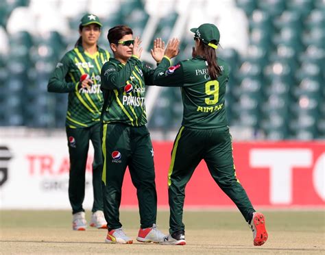 Nashra Sandhu Broke The Run Opening Stand Espncricinfo