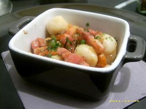 Recette de Cassolette de noix de saint jacques aux petits lardons et céleri