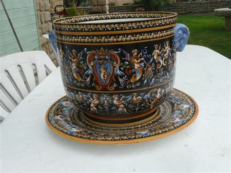 Proantic Grand Cache Pot En Faience De Gien 19ème