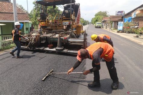 Pelebaran Jalan Akses Bandara Kediri ANTARA News Jawa Timur