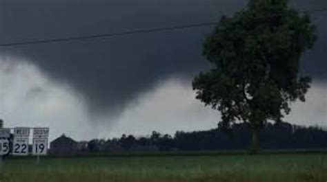 7 Tornadoes Spotted In Indiana Monday Night Wslm Radio