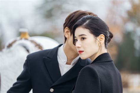 The Story Behind The Jewellery Worn On Netflix S Korean Drama The King