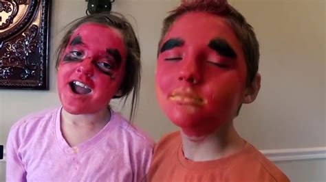 Emoji Face Painting – The Benefield Bunch