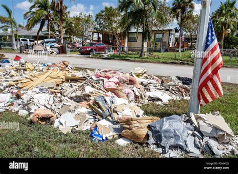 Katastrophe Nach Der Katastrophe Stockfotos Und Bilder Kaufen Alamy