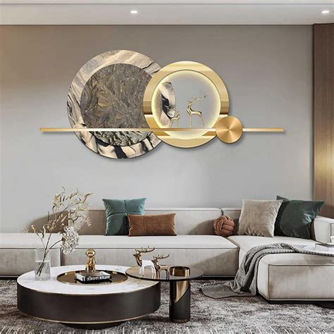 8 Clever Ways to Decorate Without Damaging Your Walls - Livinator