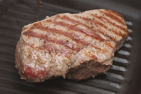 How To Pan Sear And Oven Bake A Sirloin Cooking How