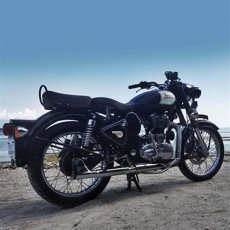 Classic Colours Specifications Reviews Gallery Royal Enfield