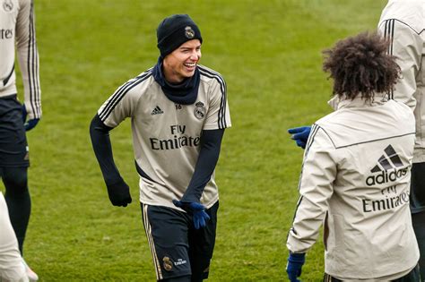 Real Madrid Training: February 20 - Managing Madrid