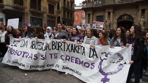 El Parlamento foral pide que todo sexo sin consentimiento sea agresión