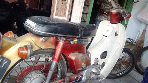 Dijual Honda C70 Th 1975 Komplit Bersurat LAPAK MOTOR BEKAS MOTKAS