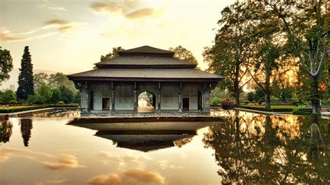 Architecture Of Shalimar Bagh Green Kashmir Travels