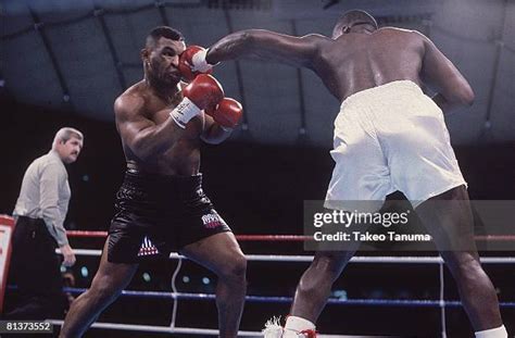 39 Mike Tyson Vs Buster Douglas Photos & High Res Pictures - Getty Images