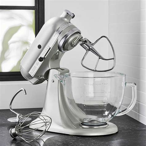 KitchenAid Artisan Design Series 5 Quart Tilt Head Sugar Pearl Silver