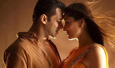 Salman Khan and Kareena Kapoor fans, be ready for 'Bajrangi Bhaijaan'! - India.com