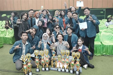 Unila Berhasil Raih Juara Umum Di Pekan Seni Mahasiswa Daerah Tahun