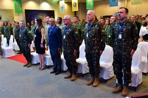 Confer Ncia Conduzida Pelo Ex Rcito Brasileiro Re Ne Comandantes Das