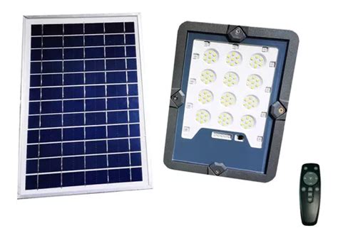 Reflector Led Solar W Control Remoto Exterior O Interior Meses Sin